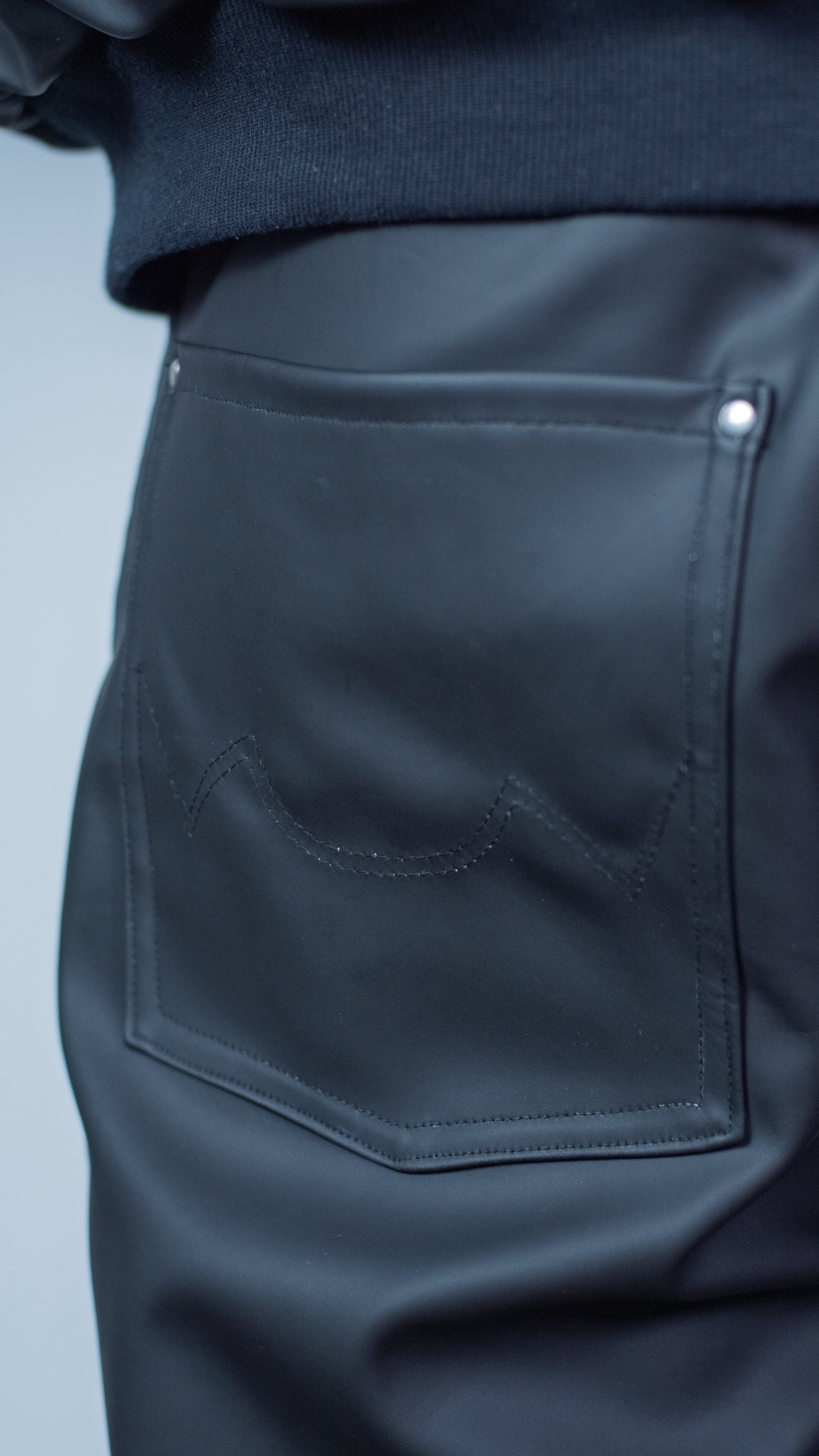 ANTI-POACHERS PANTS back pocket image